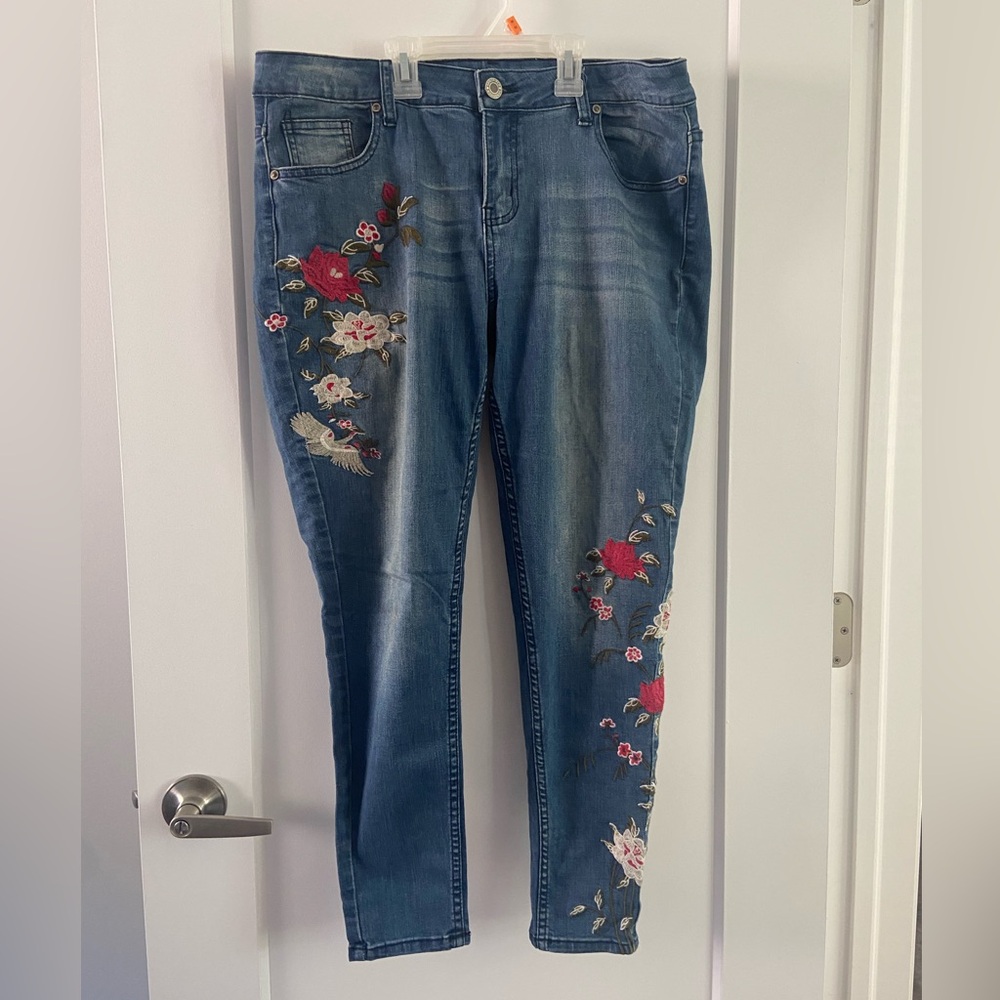 Sandpiper Emboidered Skinny Jeans